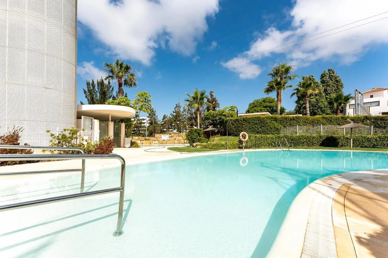 Peninsula Higueron Apartment Fuengirola